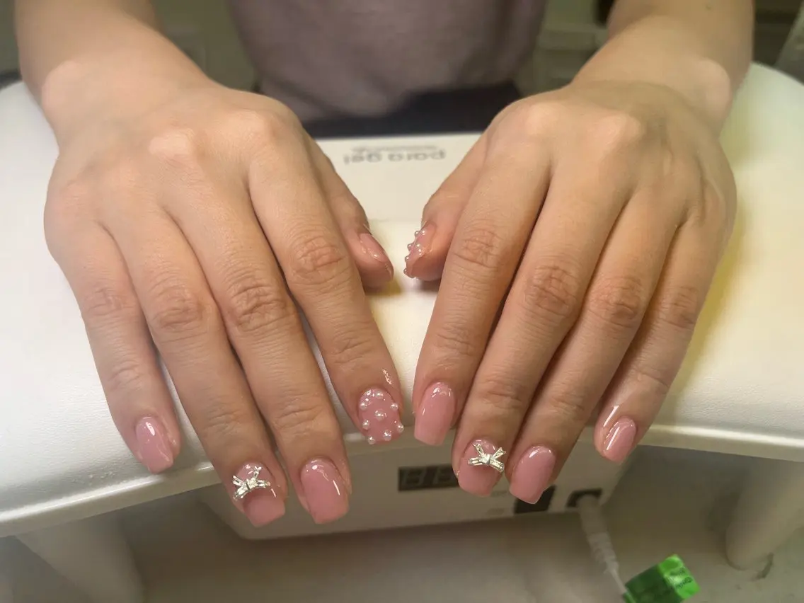 ネイル 渋谷T&B もも ロング無制限中⭐️のネイルデザイン