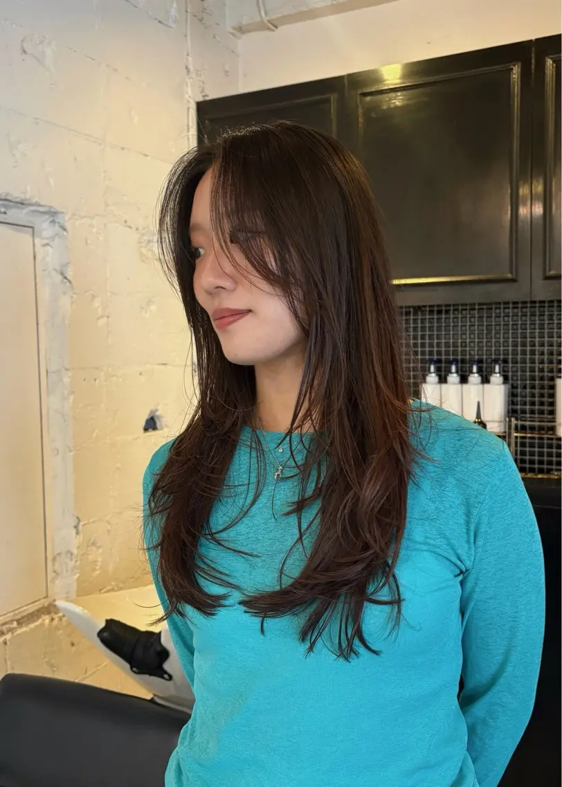 ロング カット ヘアカラー トリートメント レディースカット🎀 NANAHAのヘアスタイル
