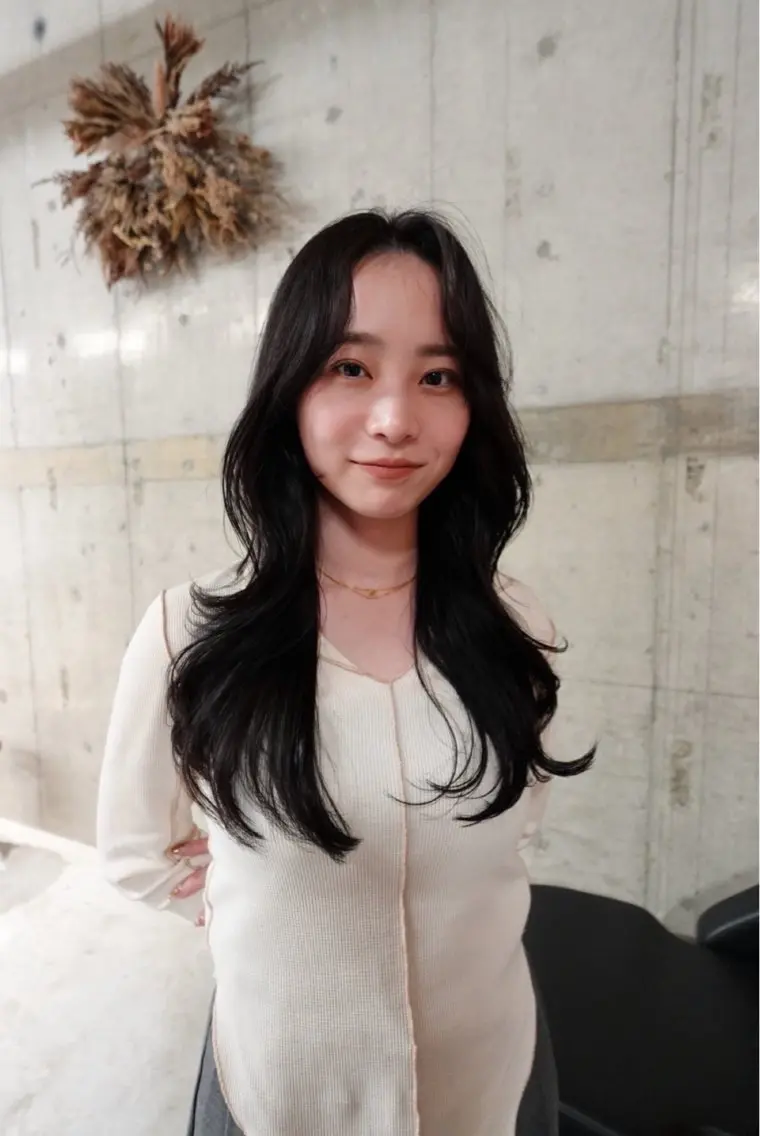 カラー カット ヘアカラー トリートメント wewe: momoeのヘアスタイル