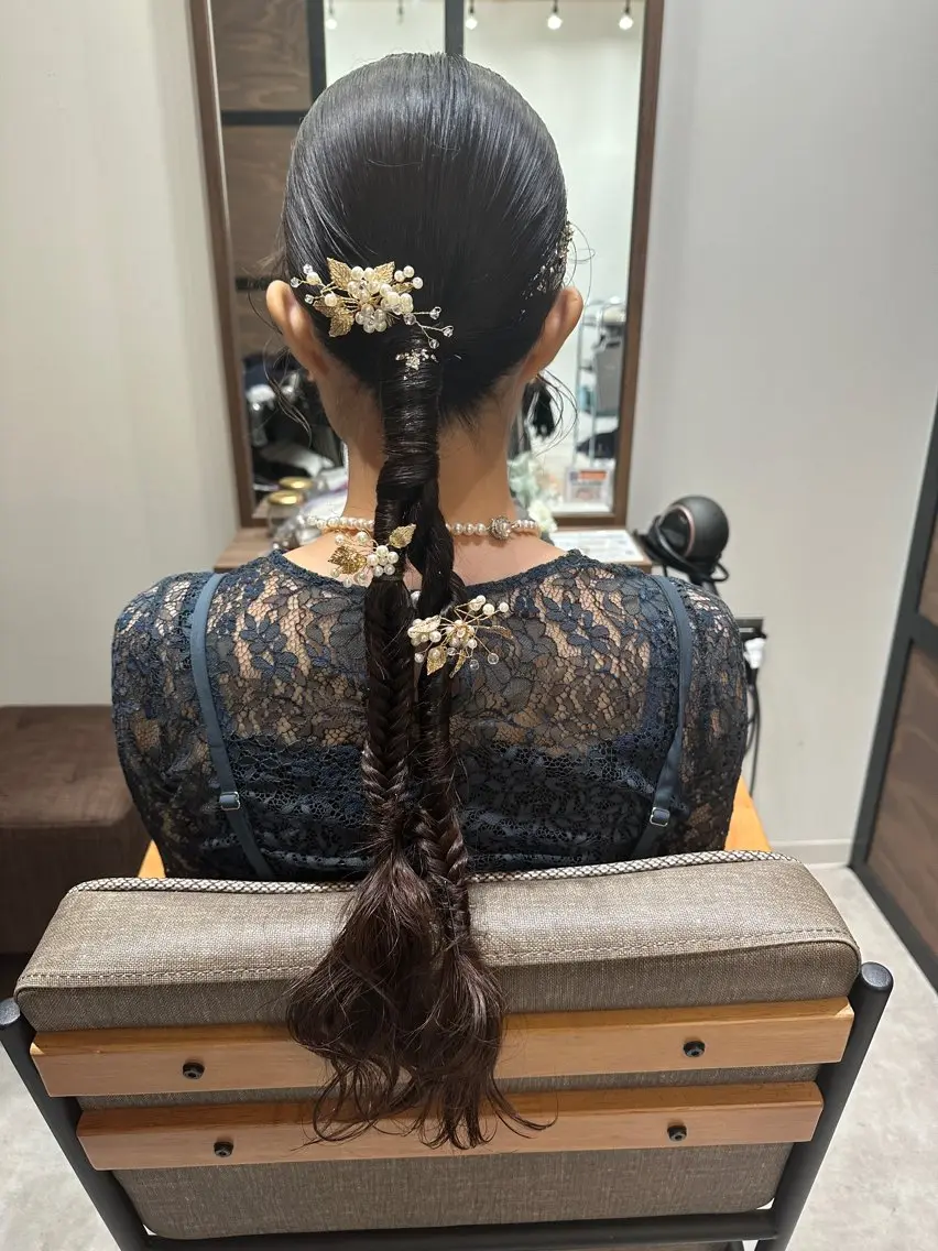 ヘアアレンジ 💙美髪救世主💙 関華蓮のヘアスタイル