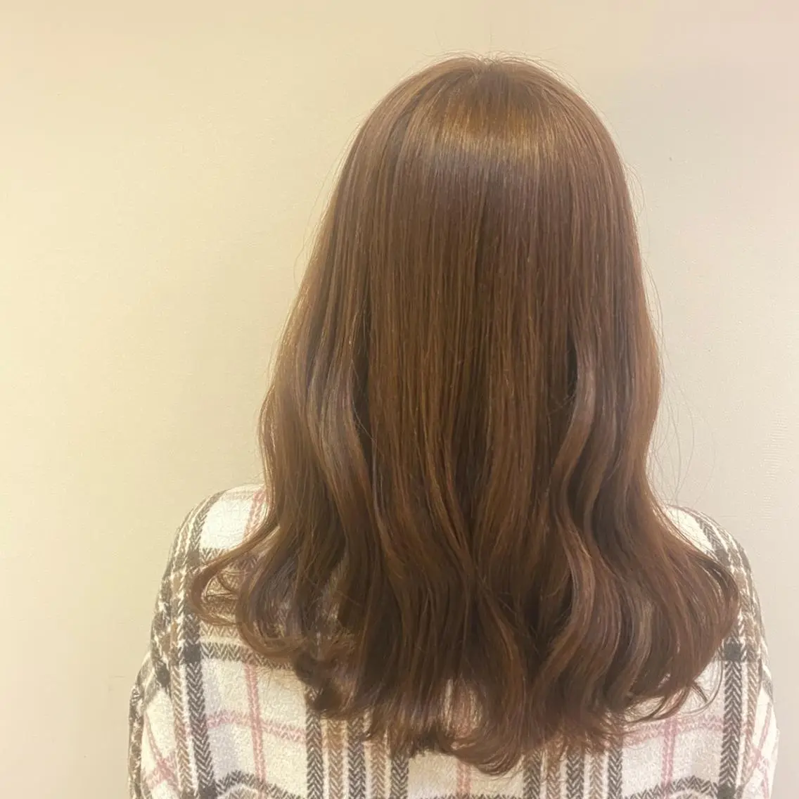 カラー セミロング カット ヘアカラー レイヤー 髪質改善 fiti横須賀中央のヘアスタイル