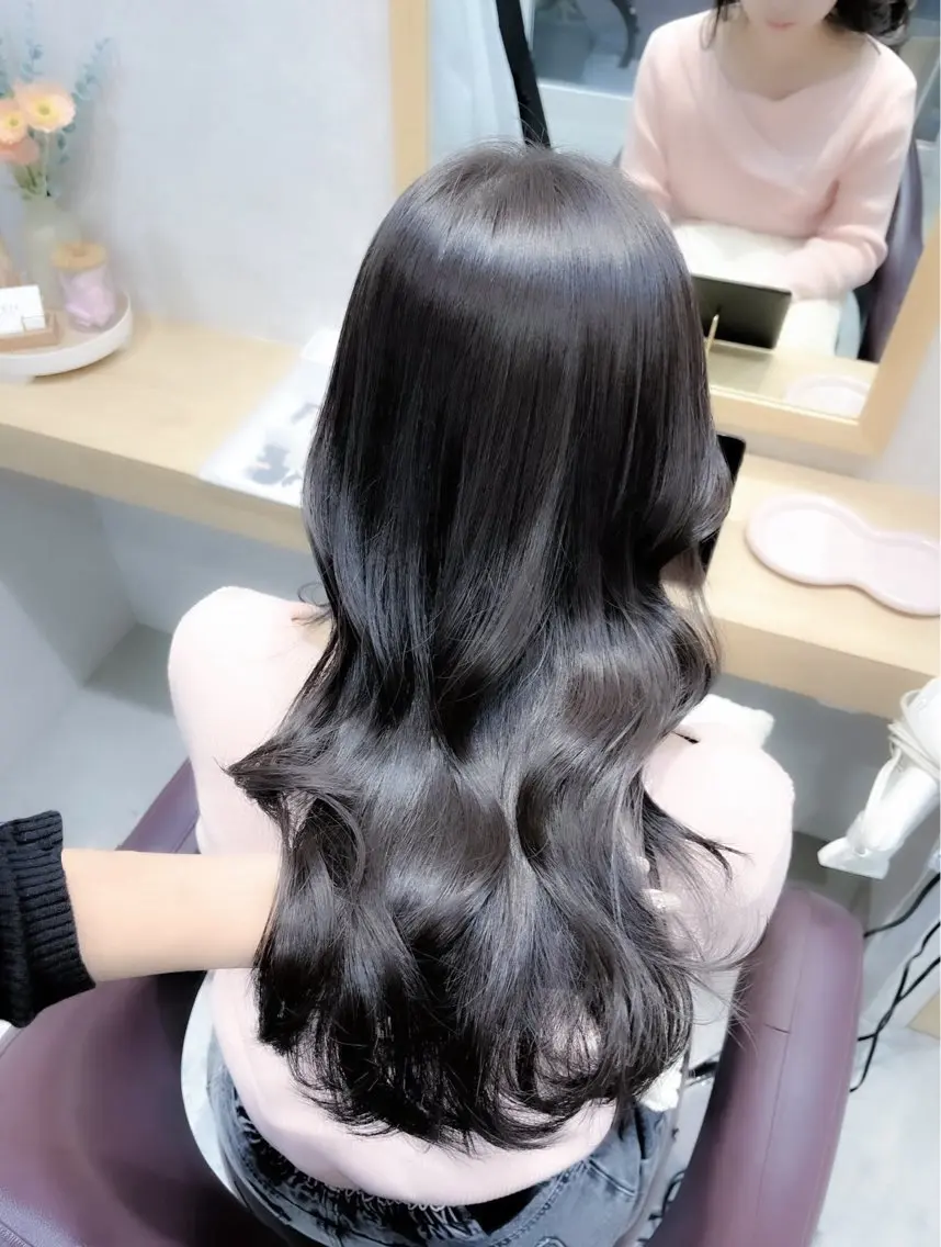❗️今までのカラー、トリートリートメントとは違う❗️💖次世代型髪質改善NOAカラー💖+似合わせカット(ホームケア付)の写真