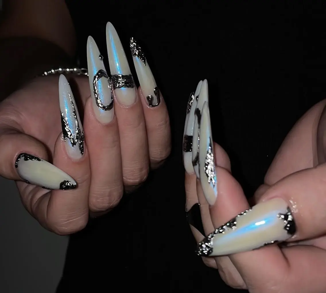 ネイル ハンドネイル 🎀 UU_nailのネイルデザイン