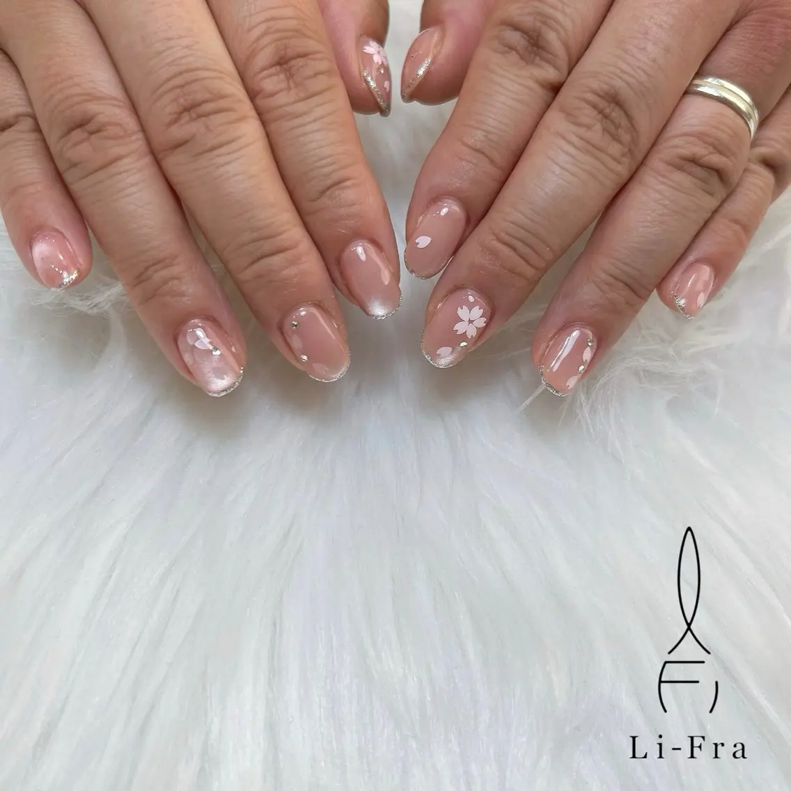 ネイル lifra MANAKAのネイルデザイン
