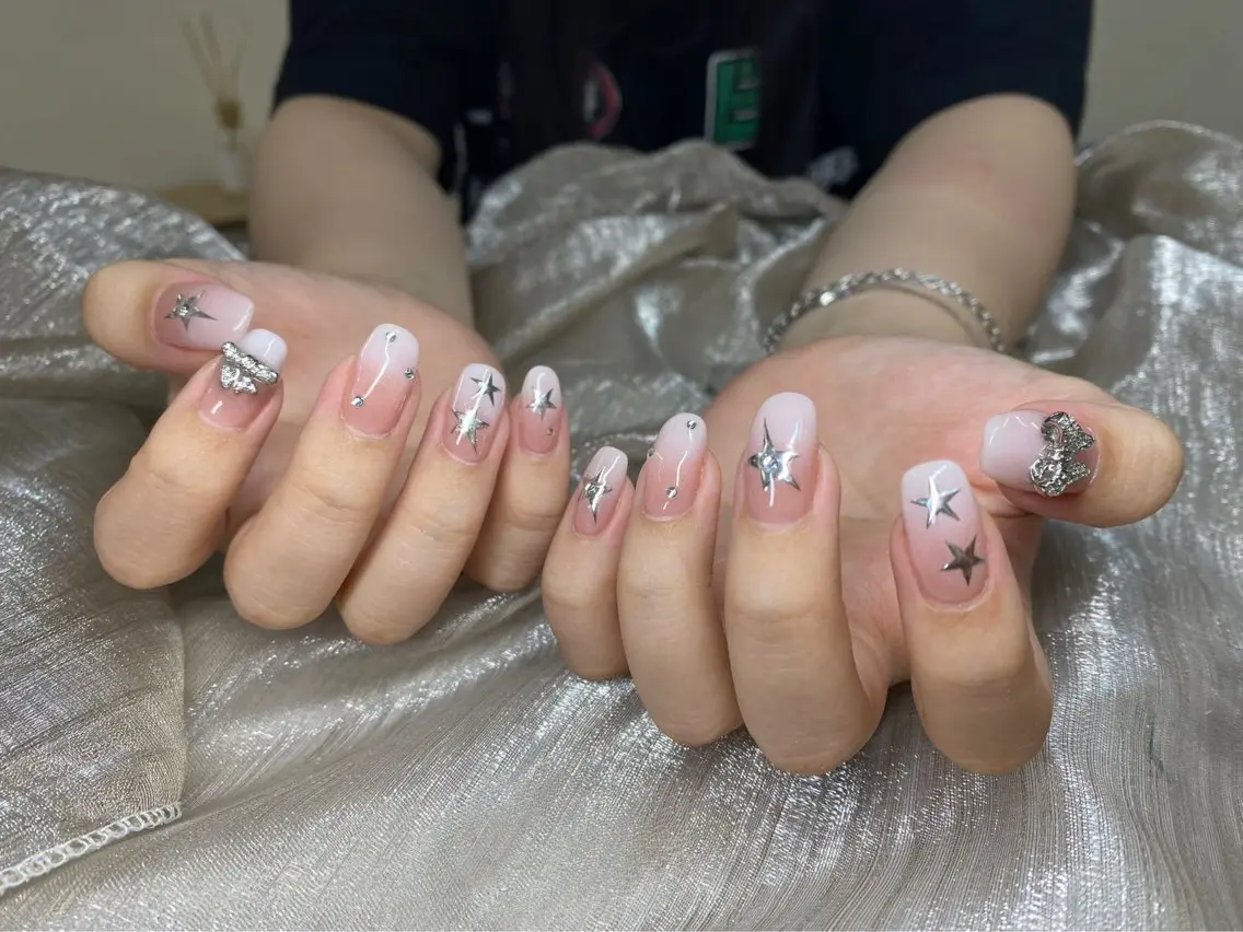 ネイル 🎀宮澤 ミナ🎀のネイルデザイン