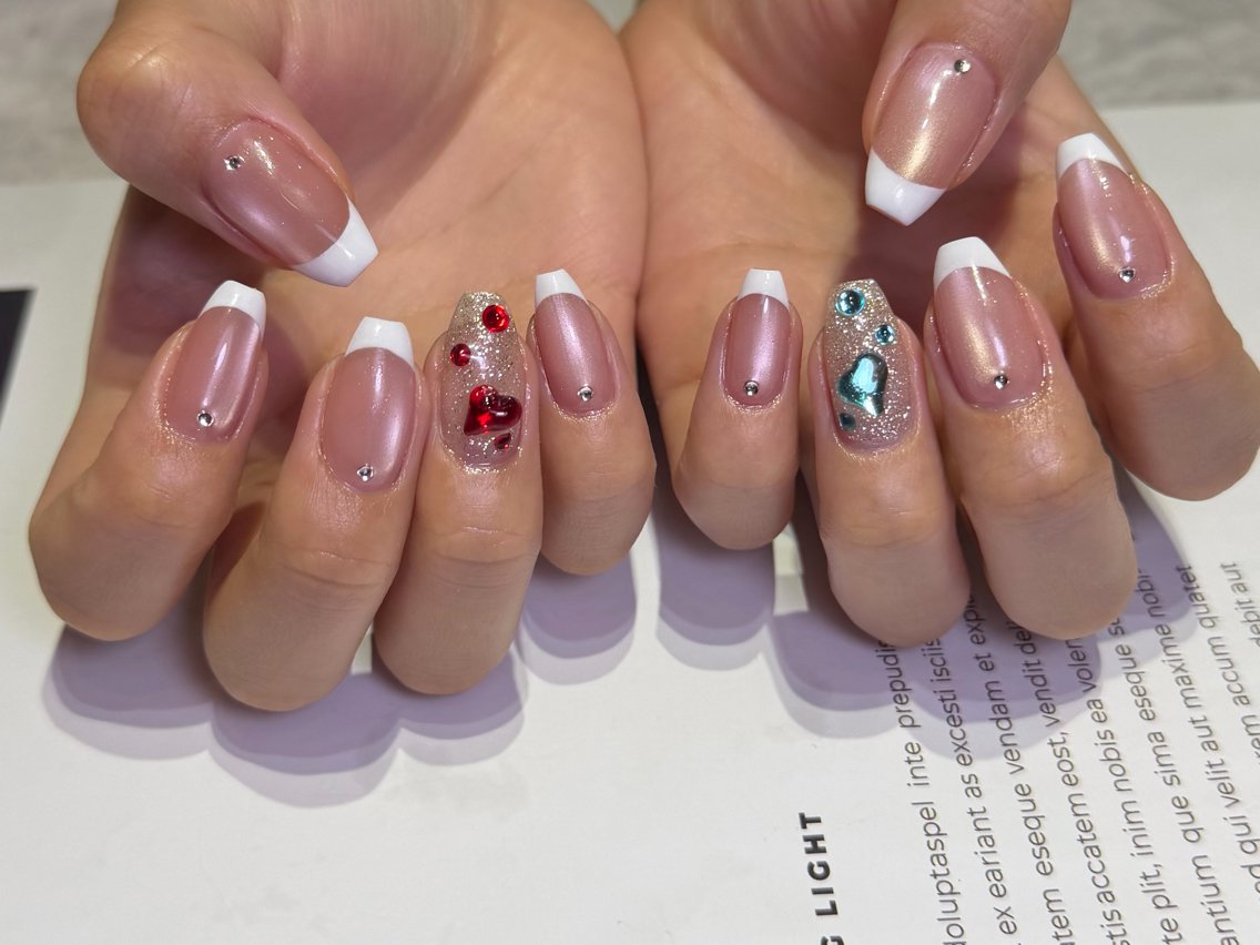 ネイル ストーンネイル ハンドネイル Mnailsalon フィルイン対応サロンのネイルデザイン