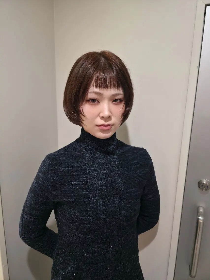 ミディアム カラー カット ヘアカラー トリートメント OMA カタギシのヘアスタイル