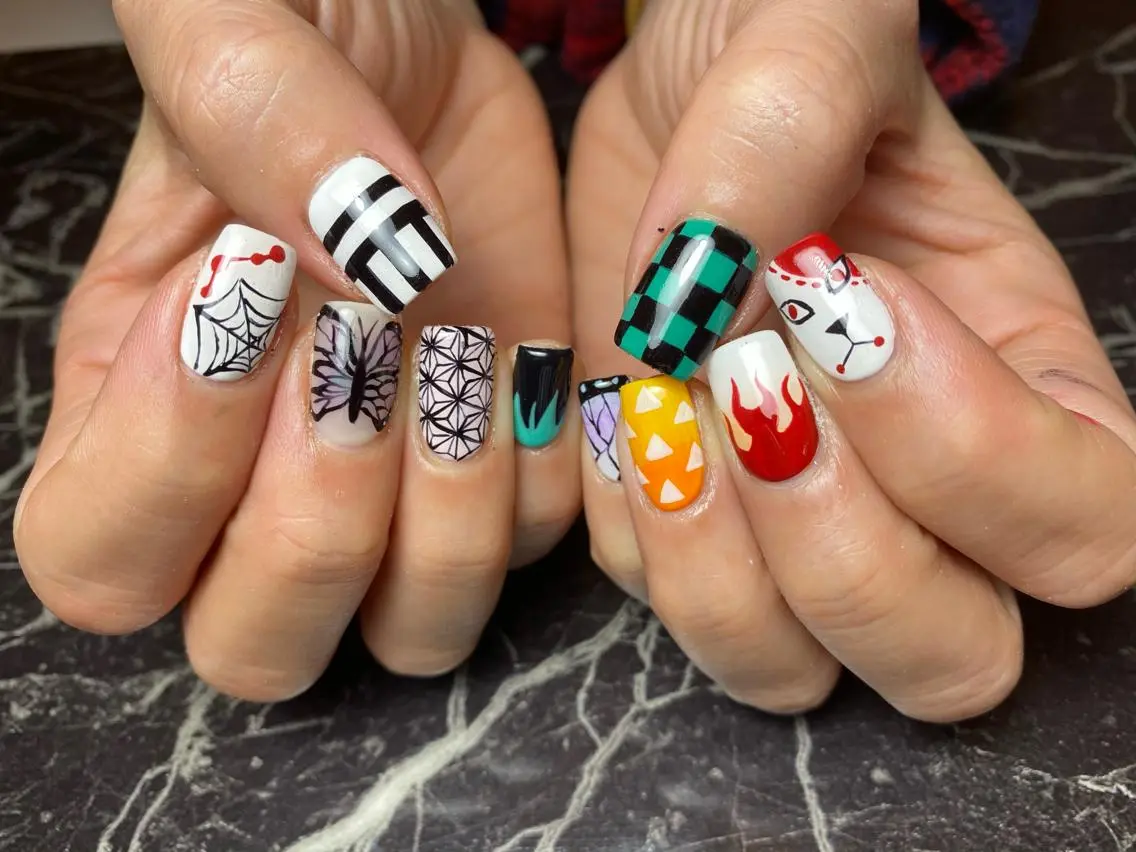 ネイル NAILSALON LUANAのネイルデザイン