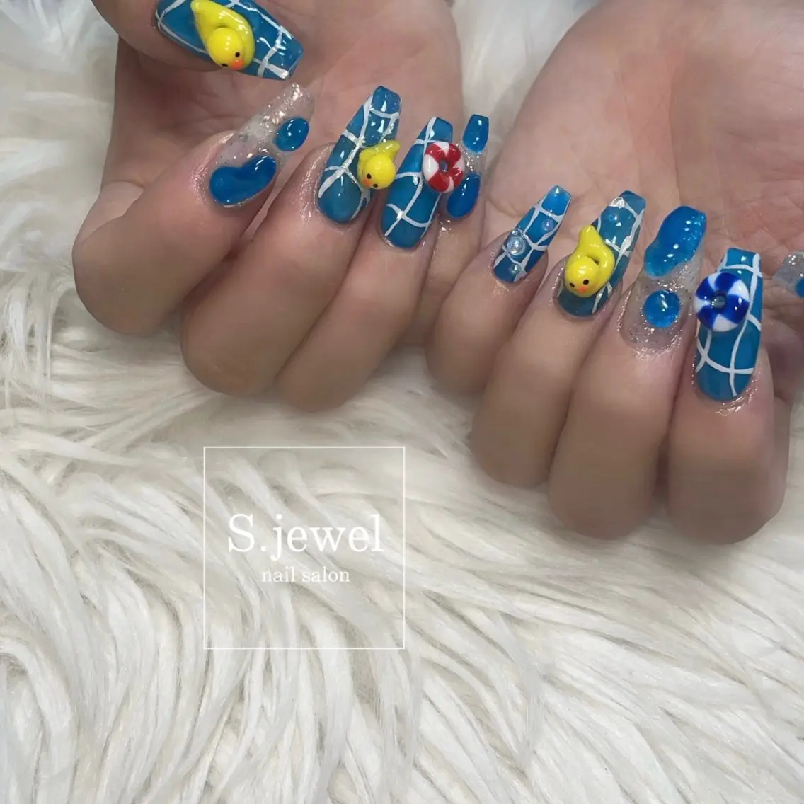 ネイル S. JEWELのネイルデザイン