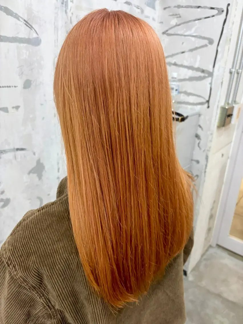 ロング ヘアカラー 大西 柚羽のヘアスタイル
