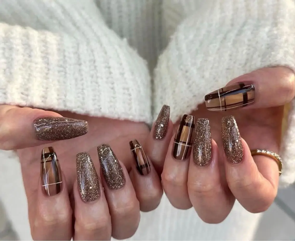ネイル アートネイル オーロラネイル フレンチネイル ジェルネイル グラデーション ハンドネイル Sora Nail Studioのネイルデザイン