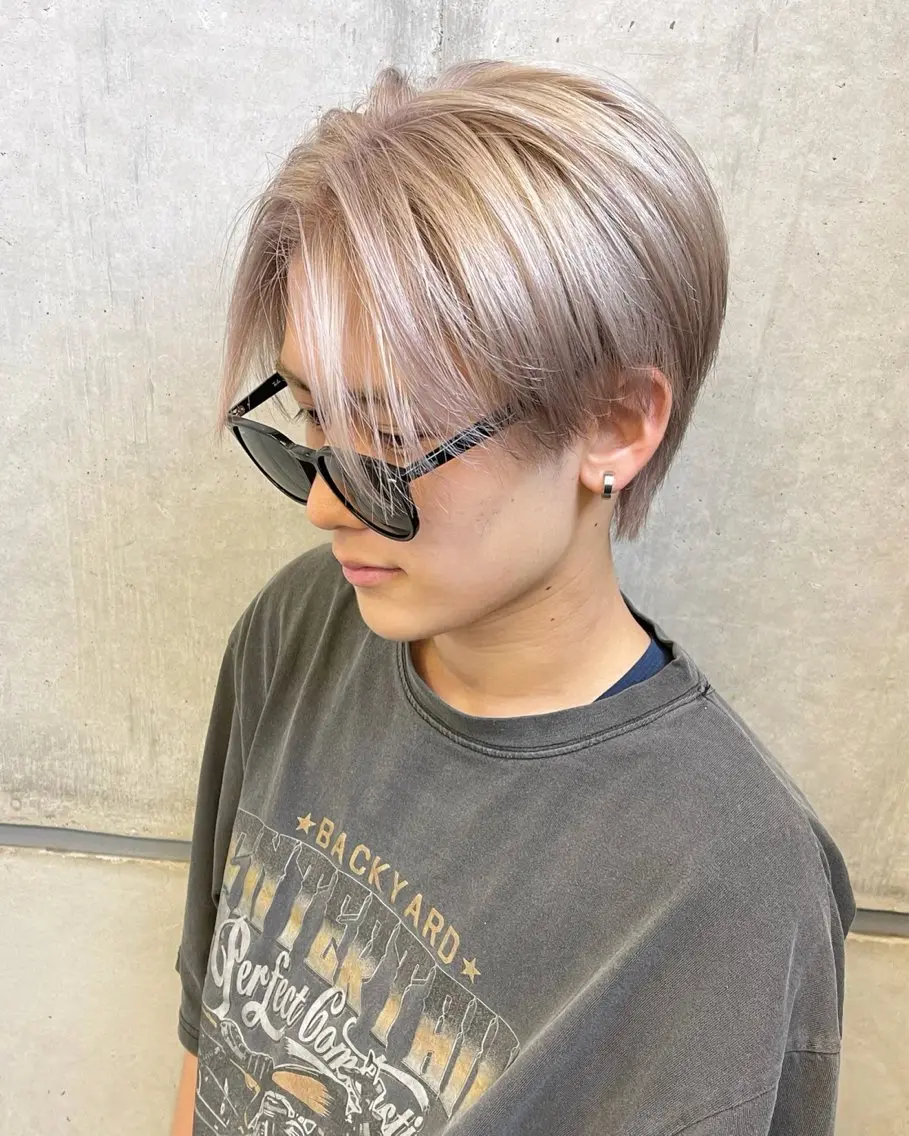 カラー ヘアアレンジ メンズ メンズブリーチ メンズハイトーン ブリーチ ハイトーンカラー ヘアカラー (メンズ特化)AKI /古本晃大のヘアスタイル