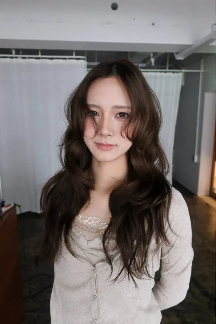 ロング 京都烏丸- イノウエ ツムギのヘアスタイル