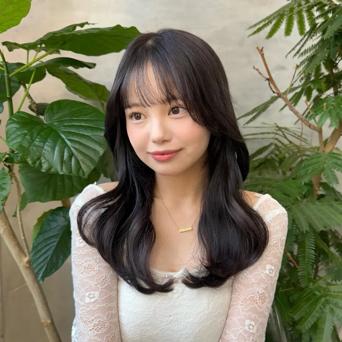 セミロング カット ヘアカラー ELIN hair Nanamiのヘアスタイル