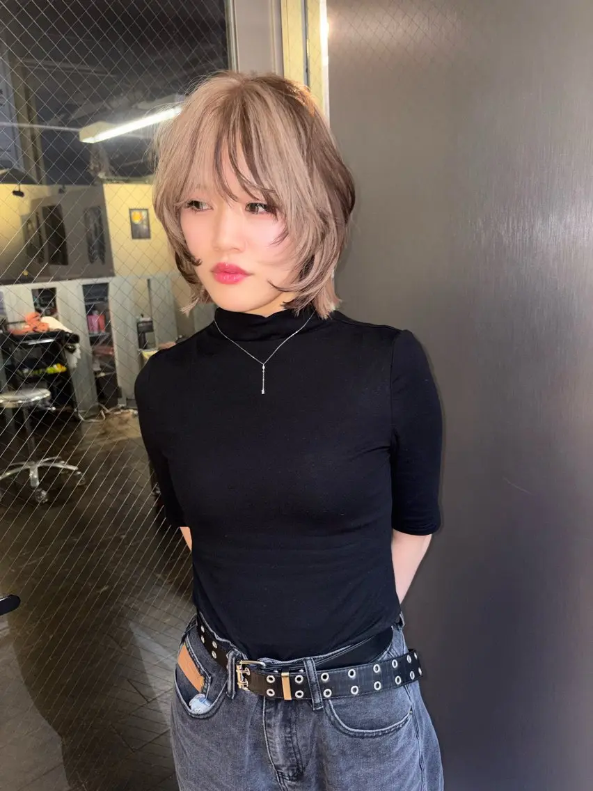 ショート カラー 心斎橋/デザインカラ ー/海外風/ナツミのヘアスタイル