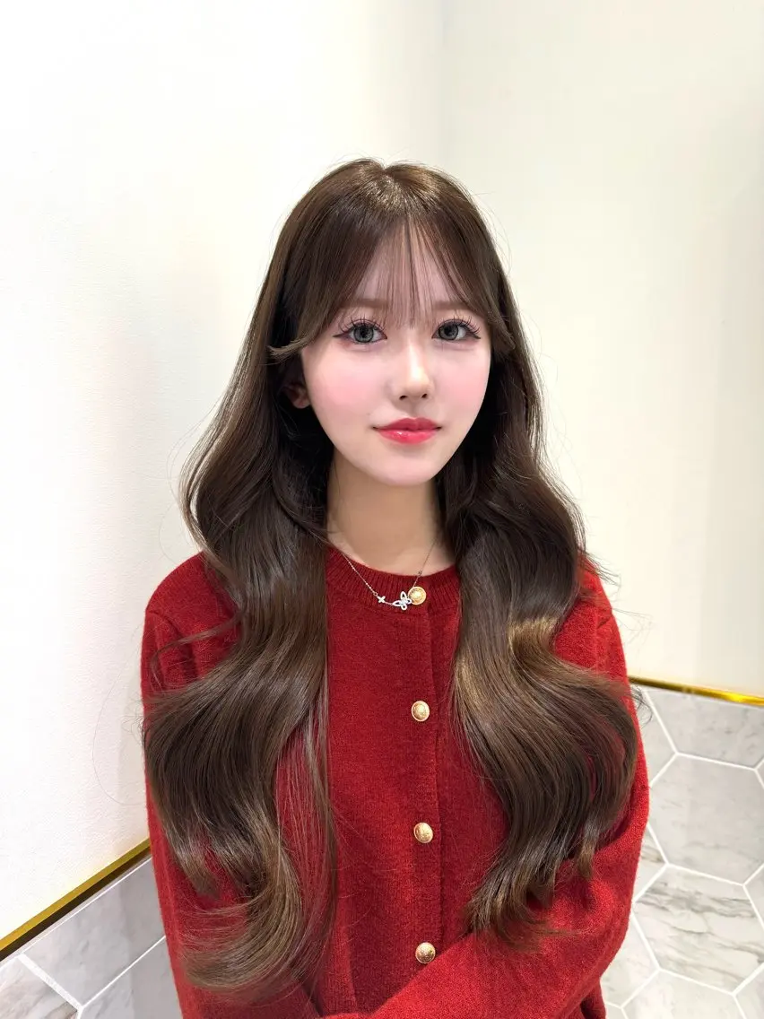 カラー ベージュカラー モカベージュ costes 今井芽依のヘアスタイル