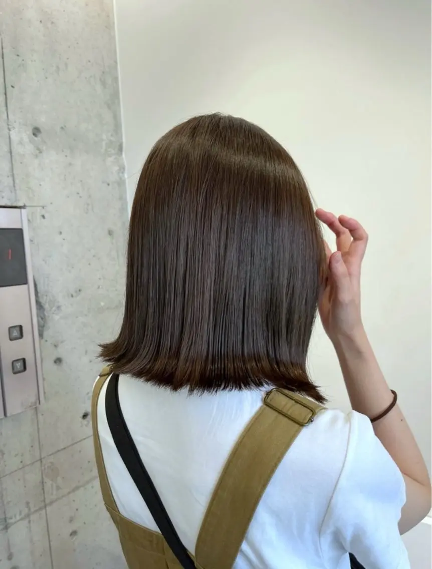 ショート カラー オリーブカラー 縮毛矯正 カット ヘアカラー newi 天王寺 🪐airiのヘアスタイル
