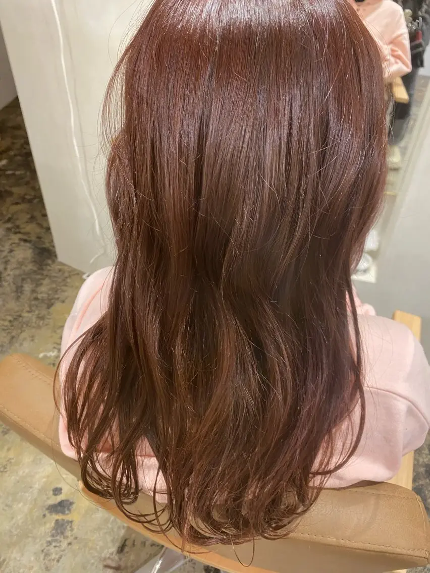 ロング カラー カット ヘアカラー トリートメント モエカ -YUCCA-のヘアスタイル