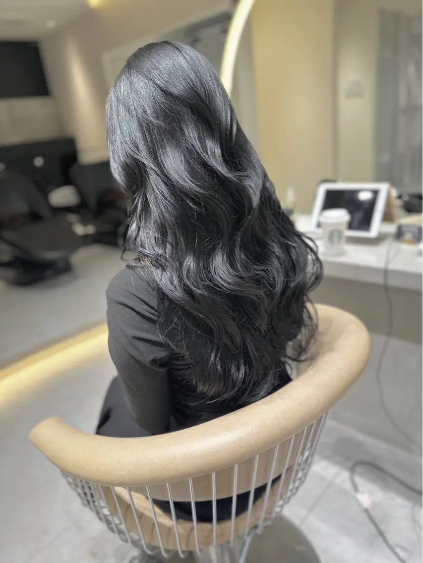 ロング くびれヘア ヨシンモリ 韓国風ヘア レイヤーカット 美実 ♡のヘアスタイル