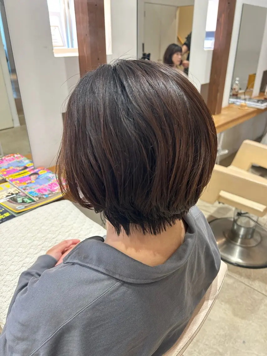 ショート パーマ 柳内 まゆのヘアスタイル