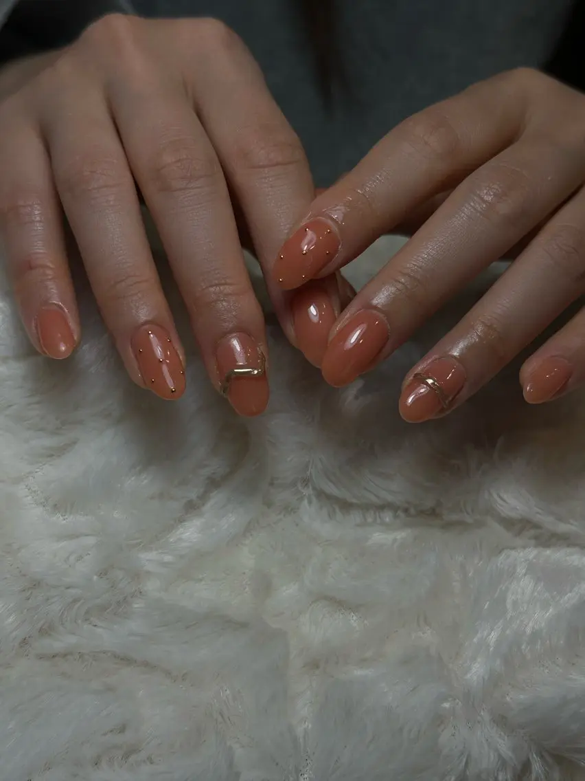 ネイル 全てパラベース💅 MIORA_琴乃のネイルデザイン
