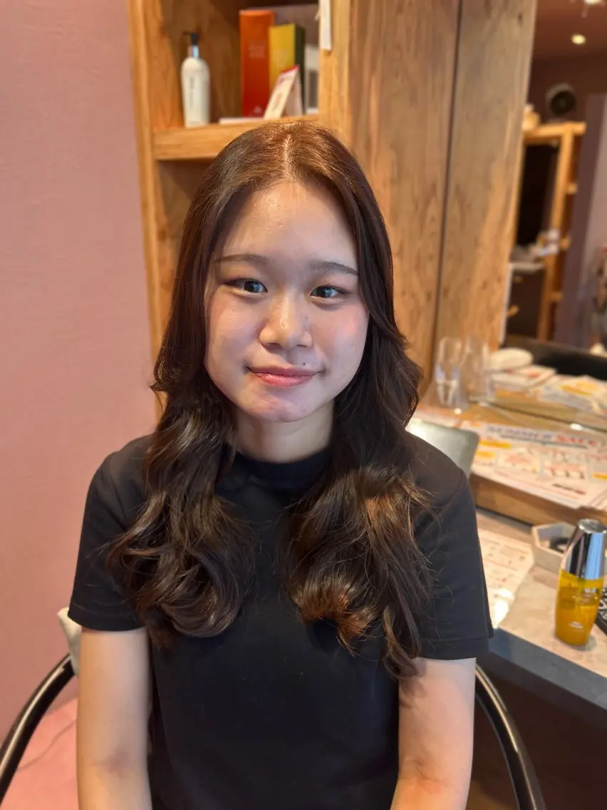 ロング ヘアカラー merc. 🫧松本花凜のヘアスタイル