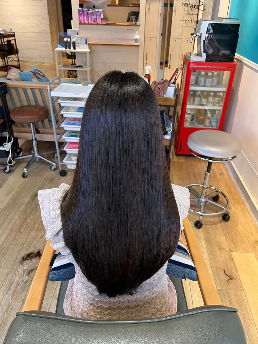 ロング レイヤーカット カット ヘアカラー トリートメント 髪質改善/縮毛矯正 /関内/高橋 勇樹のヘアスタイル