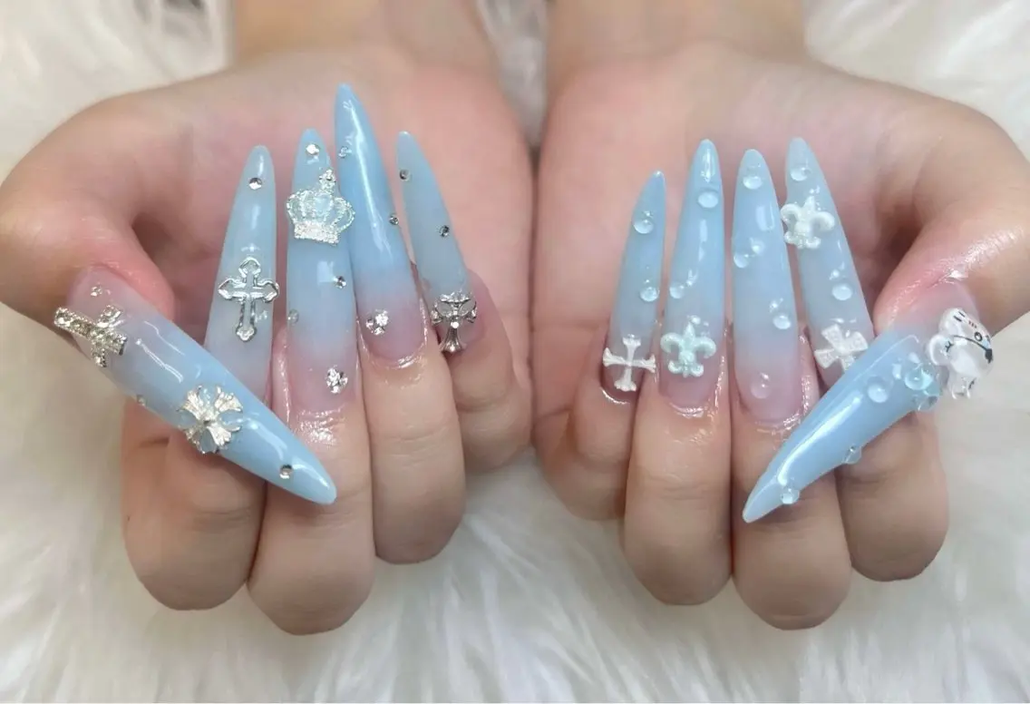 ネイル チークネイル 長さ出し フットネイル マグネットネイル 持ち込み ハンドネイル ANH NAIL ゴテゴテ専門店💎のネイルデザイン