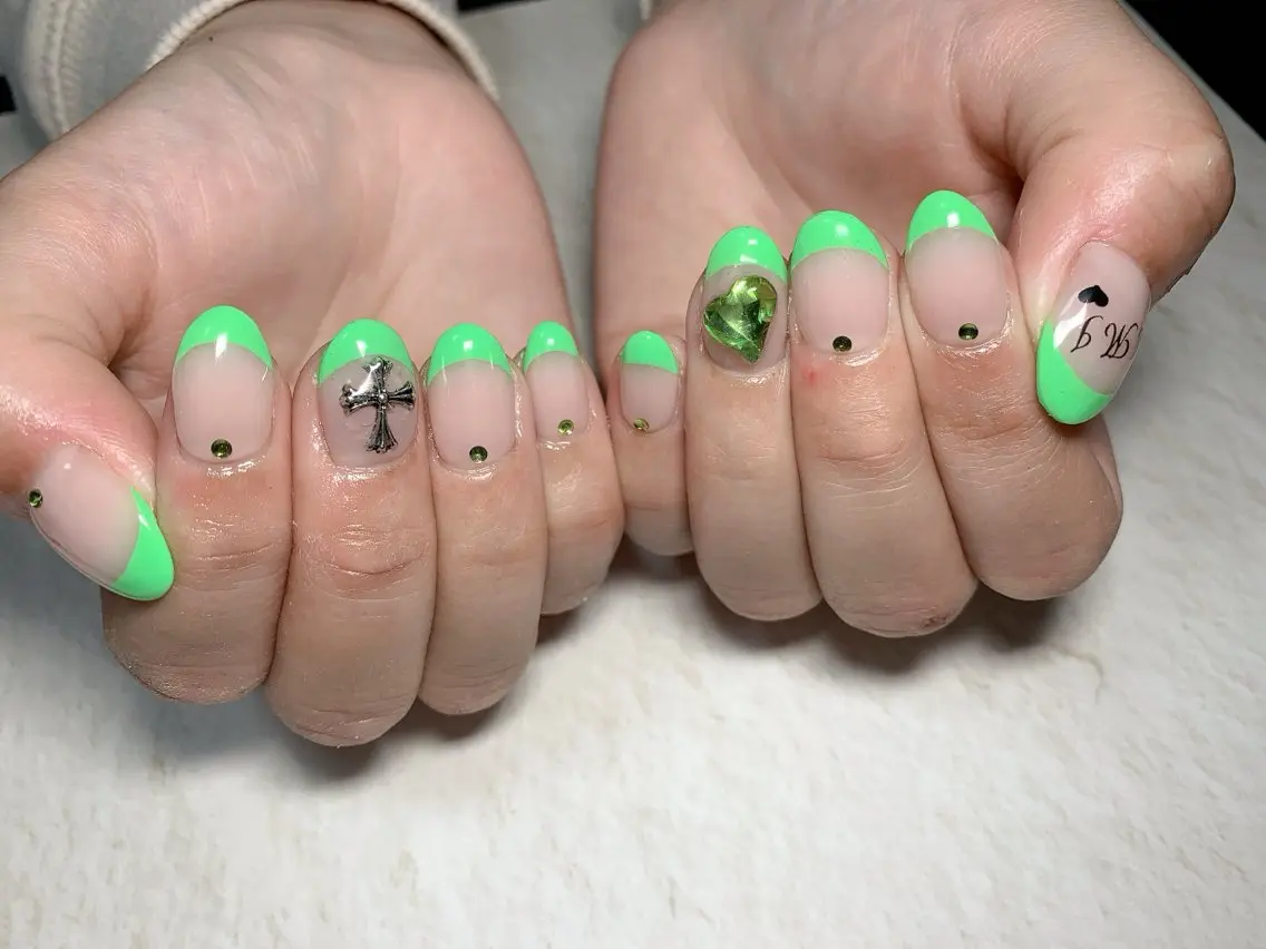 ネイル ハンドネイル nail salon M'U【エムユー】のネイルデザイン