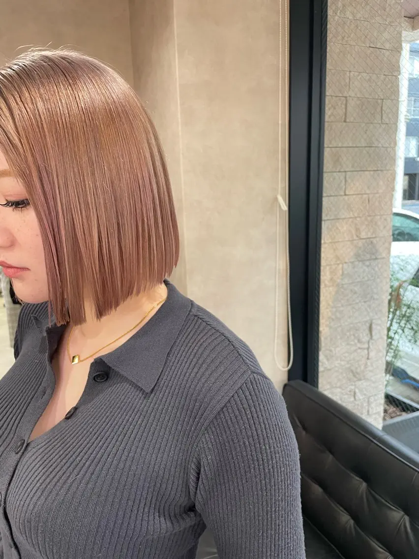 ショート 切りっぱなしボブ ボブ 外ハネヘア RIENS aura / ayu ♡のヘアスタイル
