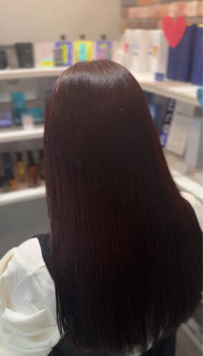 ロング レッドブラウン ヘアカラー 【ungu👒】 宇庭さくらのヘアスタイル