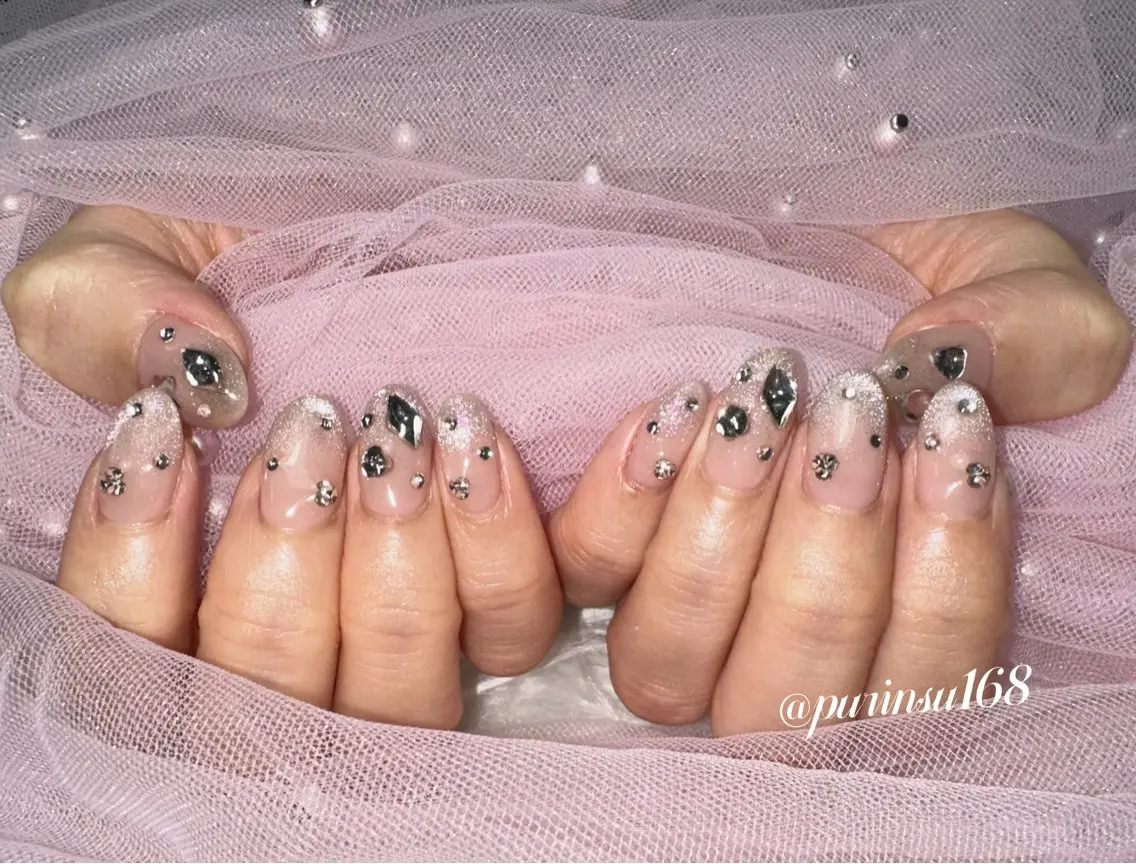 ネイル ハンドネイル 🎀ネイルサロン RIRI🎀のネイルデザイン