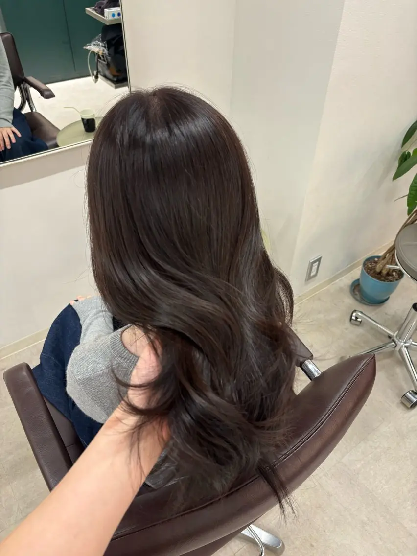 ミディアム カラー ヘアカラー トリートメント 渋谷|透明感カラー 🫧🤍|rinaのヘアスタイル