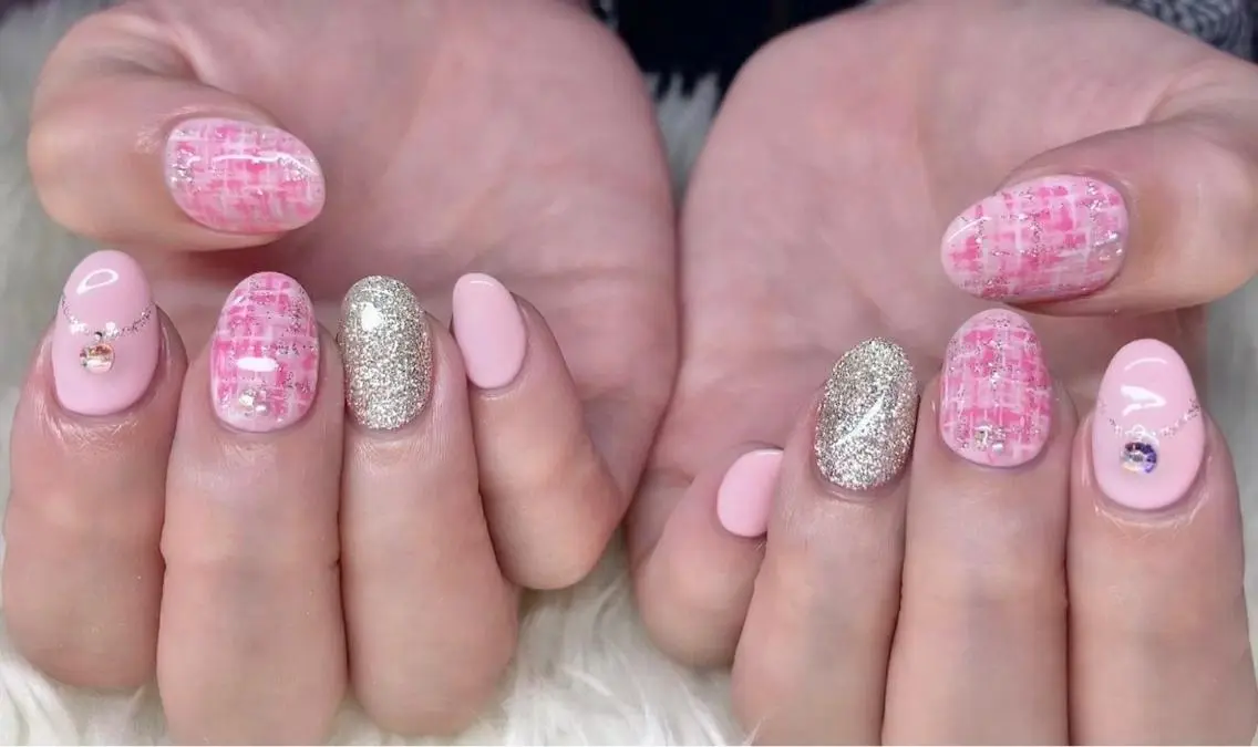 ネイル 長さ出し ジェルネイル 卒業式 韓国ネイル 持ち込み ハンドネイル Nail&eye Belire 新宿のネイルデザイン