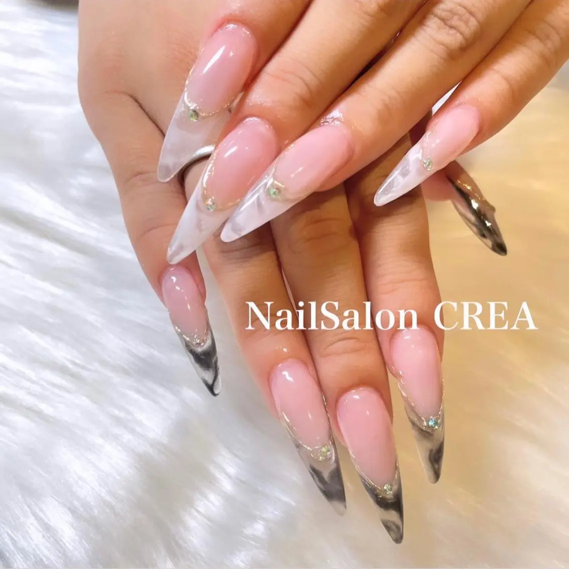 ネイル クリアネイル 大理石ネイル(マーブル) ハンドネイル NailSalon CREAのネイルデザイン