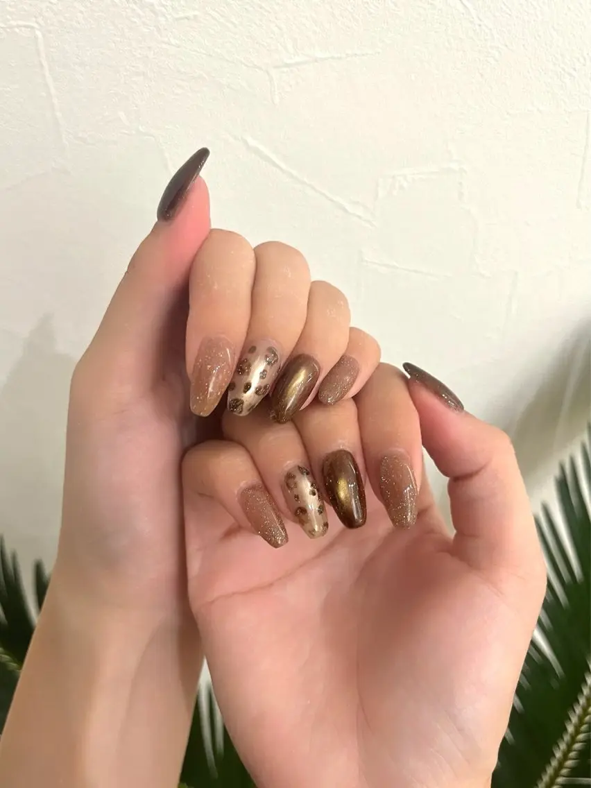 ネイル ハンドネイル LUMEA🐚 sakiのネイルデザイン