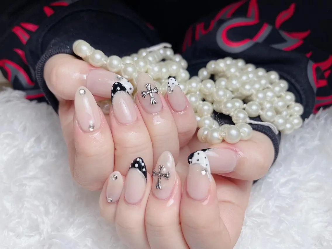 ネイル na🎀🎀na ちゅるちゅるのネイルデザイン