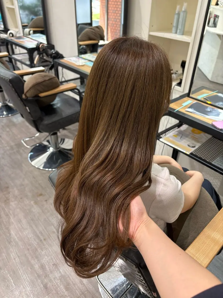 ロング カラー ブラウンカラー ヘアカラー cocotteひな /カラーモデル🌼のヘアスタイル