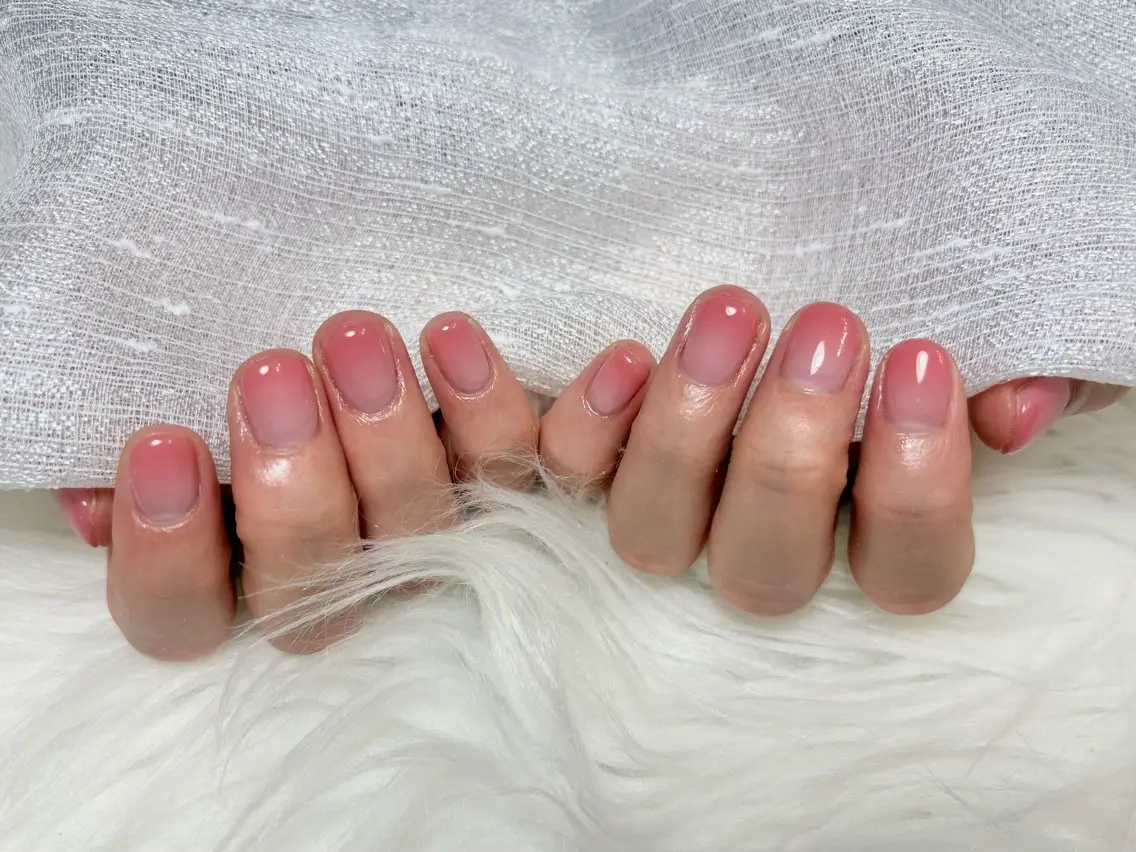 ネイル ハンドネイル Eclat［ｴｸﾗ］ Yuriのネイルデザイン