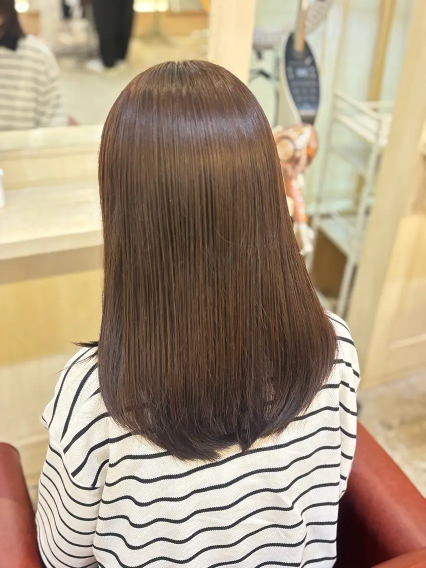 ロング カット ヘアカラー トリートメント 大川 瞳のヘアスタイル