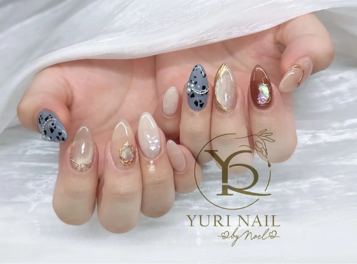 ネイル ハンドネイル フットネイル ハンドケア YURI Nail NARITAのネイルデザイン