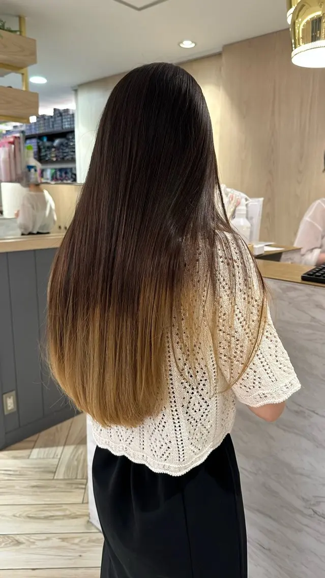 ロング パーマ 髪質改善 ストレートパーマ 【潤いツヤヘア🫧】 岸野 妙波のヘアスタイル