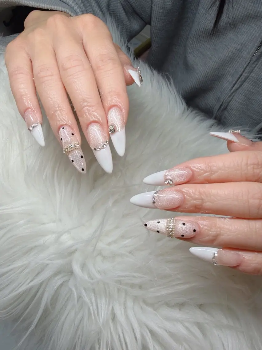 ネイル Lee Nailsのネイルデザイン