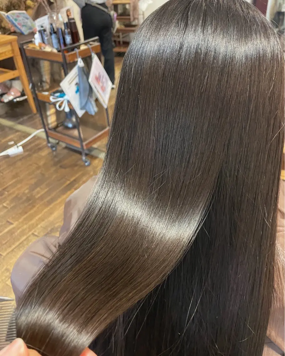 ロング 髪質改善 ヘアカラー トリートメント メグ🫧 ケアスタイリスト✨のヘアスタイル