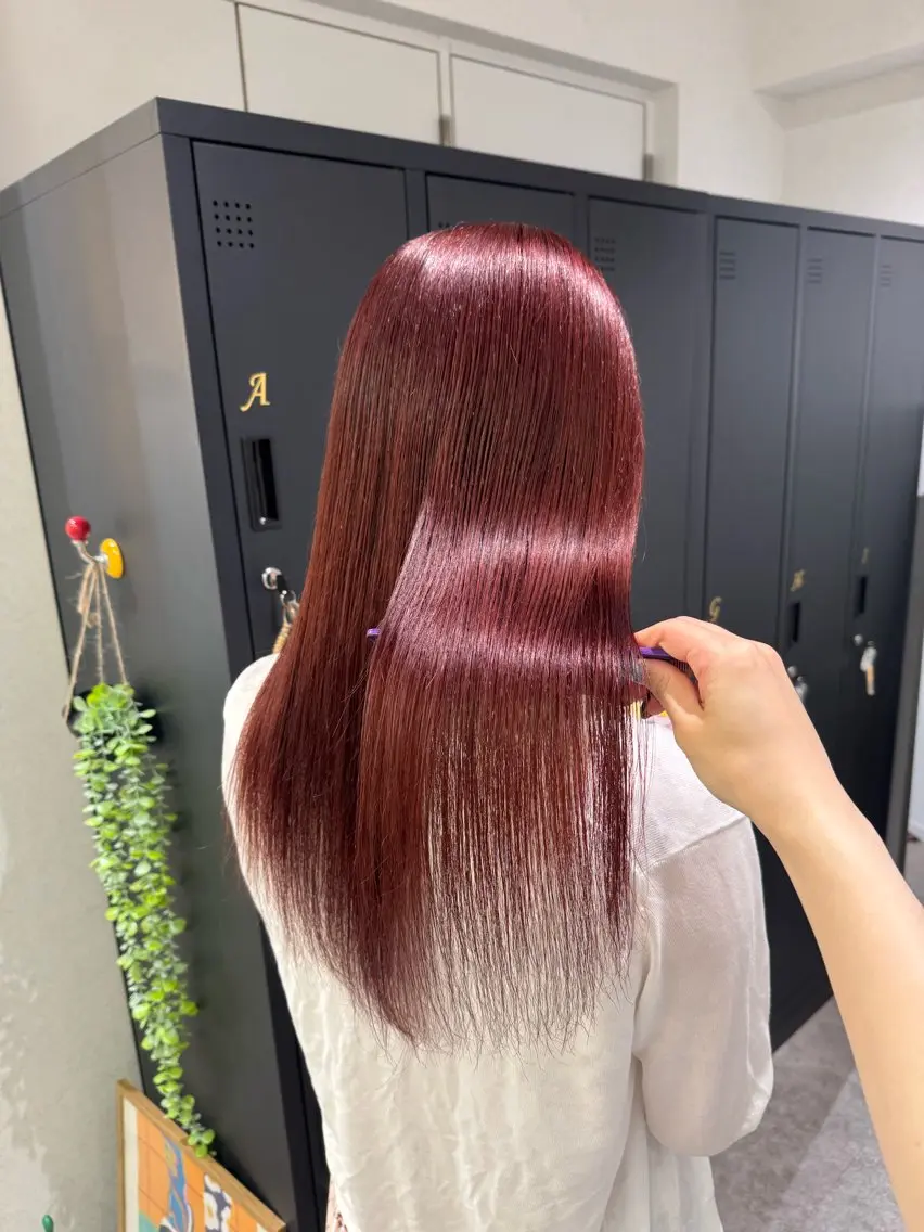 セミロング カラー ブラウンカラー ダブルカラー レッドカラー レッドブラウン ローズカラー ヘアカラー トリートメント 縮毛矯正/シール エクステ/艶髪ひふみのヘアスタイル