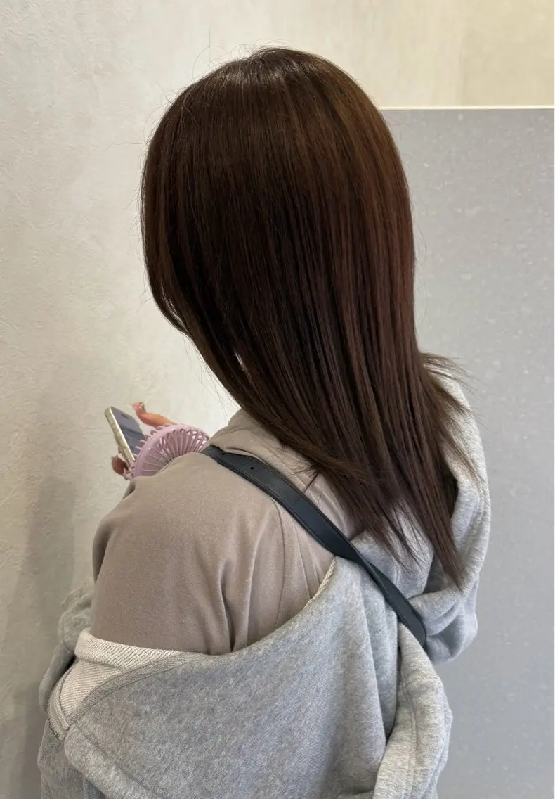 カラー inity緑地公園 岡和那のヘアスタイル