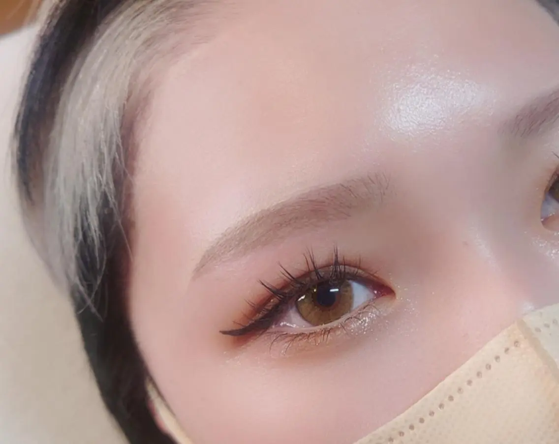 メンズ アイブロウ NAZ 表参道 Tomokoの眉毛・アイブロウイメージ