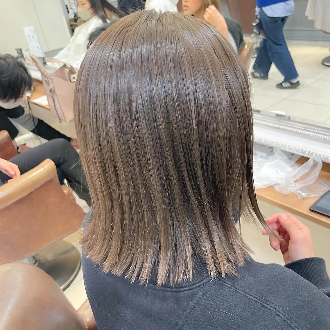 ミディアム カラー ベージュカラー ハイトーンカラー ハイトーンベージュ ミルクティーベージュ ヘアカラー トリートメント ヘッドスパ ✨カラー支持No.1 🧸ワキ カナコ🧸のヘアスタイル