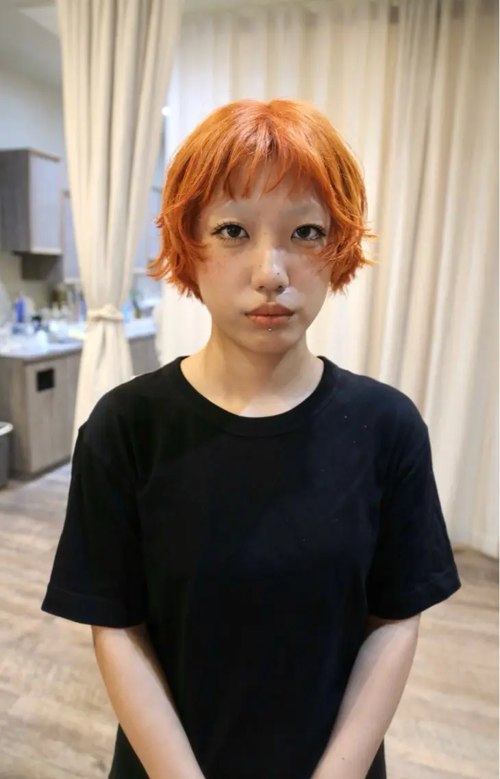 ショート カラー オレンジ 顔周りカット オン眉 似合わせカット/ パーマ/藤田和樹のヘアスタイル