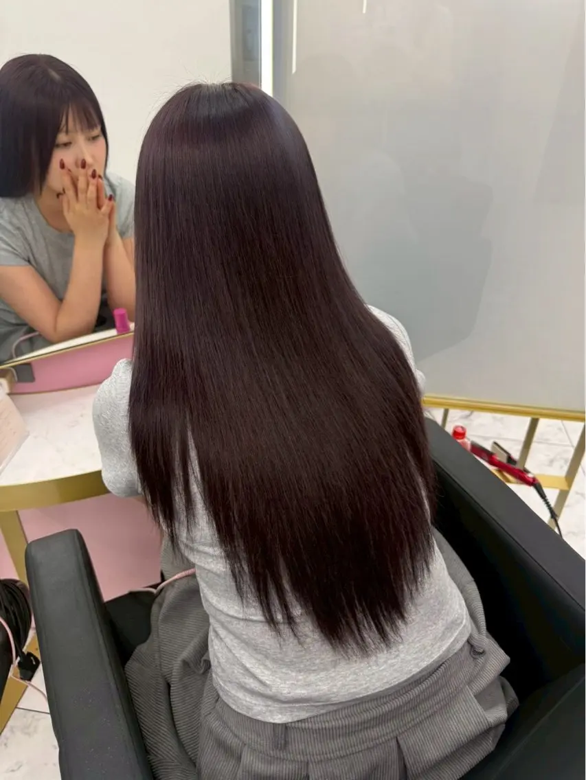 ロング カラー ブリーチ 透明感カラー グレージュ ラベンダーカラー ラベンダーグレージュ ヘアカラー 透明感たっぷりカラー /レイヤー/ココロのヘアスタイル